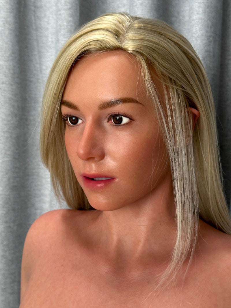 Boneca Sexual Gwen (Zelex Silicone de fusão C-Cup ZFE01-2 de 169 cm)