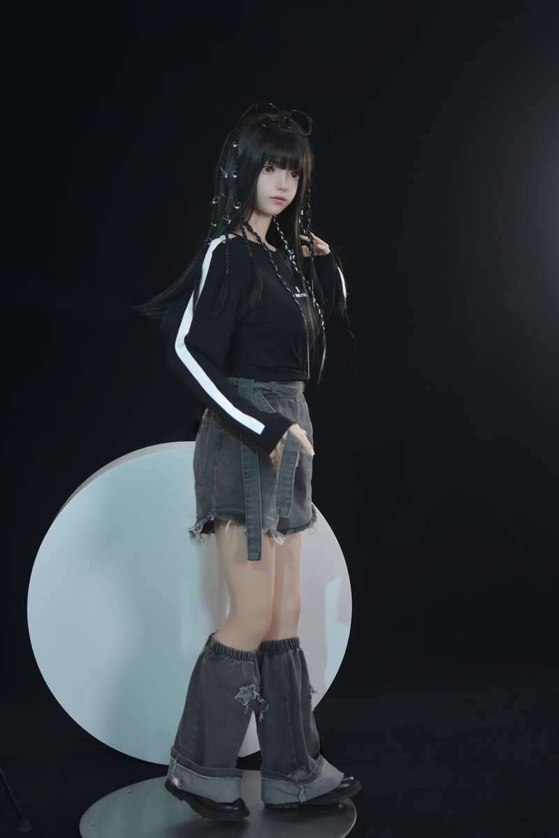 Boneca sexual Xiaolu (FUDoll 150cm B-Cup Silicone)