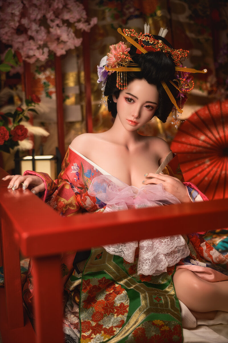 Boneca sexual Xiaobei (FUDoll 161 cm D-Cup Silicone)