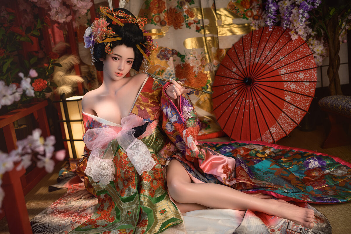 Boneca sexual Xiaobei (FUDoll 161 cm D-Cup Silicone)