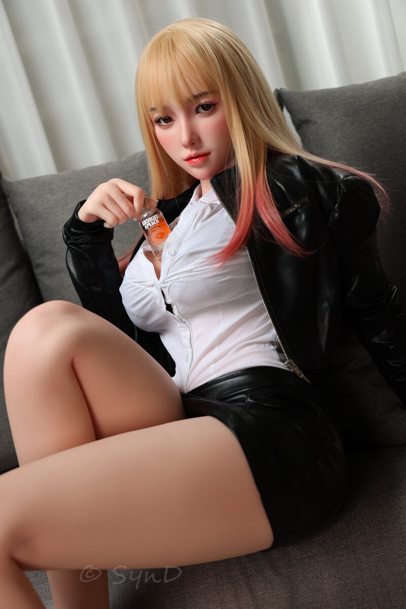 Boneca sexual Xiaobei (FUDoll 165 cm F-Cup Silicone)
