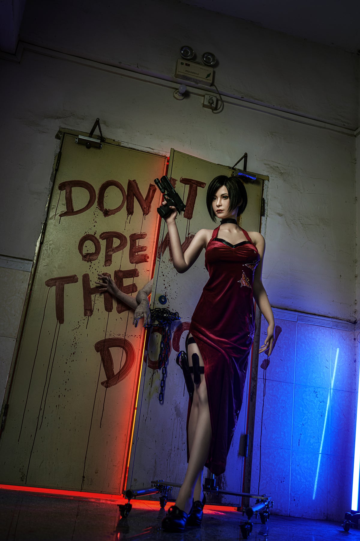 Trajes oficiales de cosplay (Game Lady)