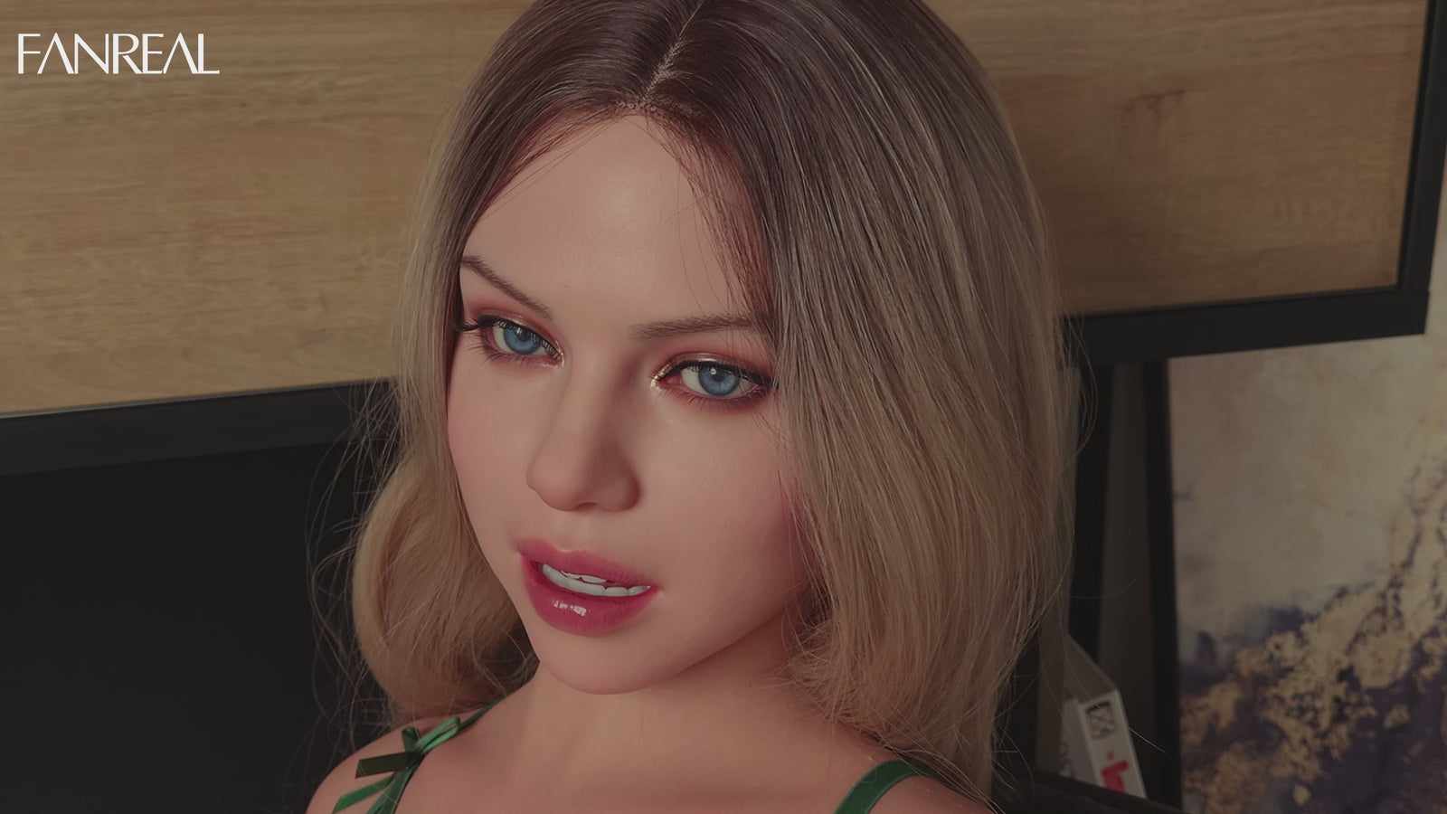 Boneca sexual Carlee Torso (FanReal Doll Copo 111cm F RST silicone)