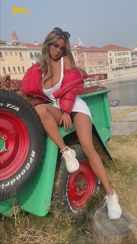 Boneca Sexual Flora (Irontech Doll Copo G 159cm S38 TPE+Silicone)