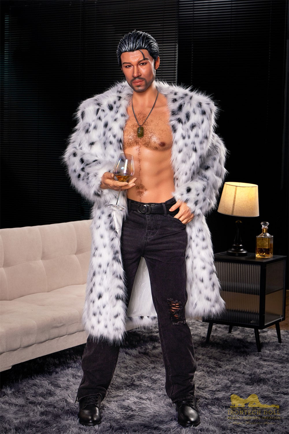 Boneca sexual masculina Gregor (Irontech Doll Silicone M7 de 170cm)