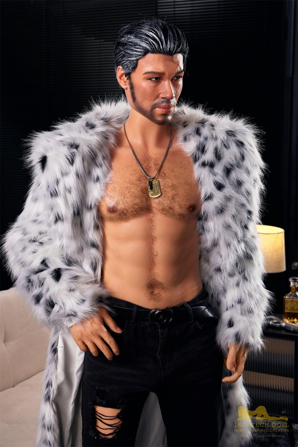 Boneca sexual masculina Gregor (Irontech Doll Silicone M7 de 170cm)