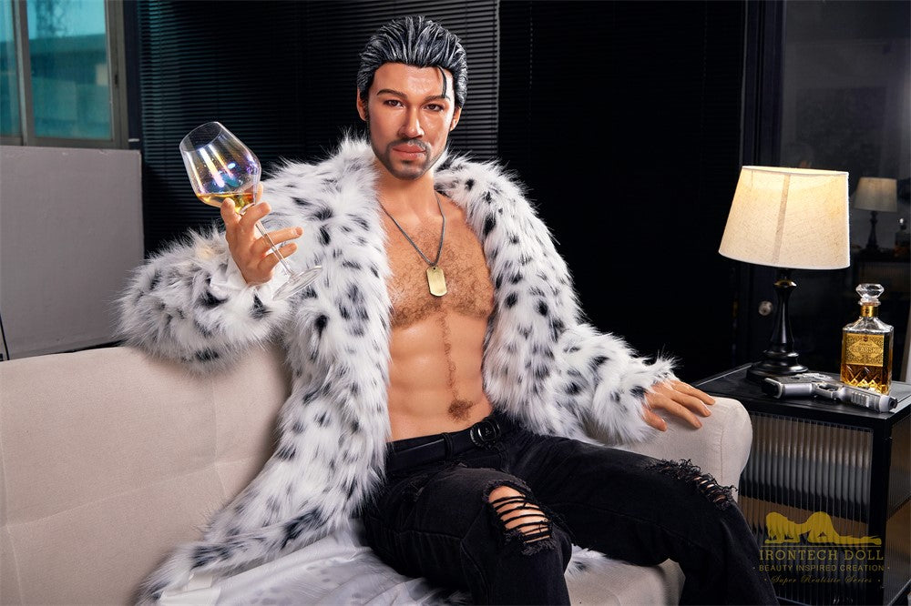Boneca sexual masculina Gregor (Irontech Doll Silicone M7 de 170cm)