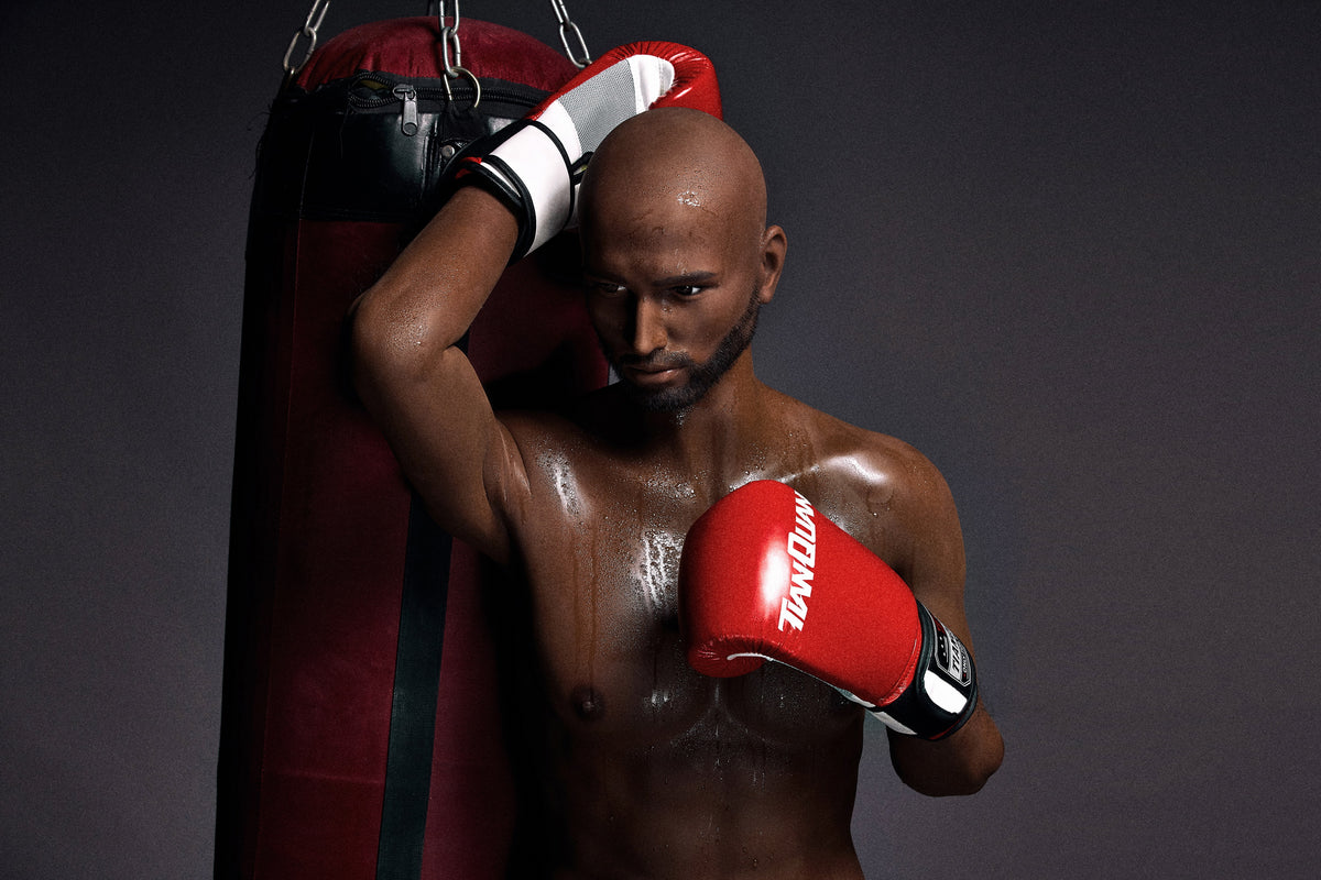 Boneca sexual masculina Kelvin (Irontech Doll 175cm #203 TPE)