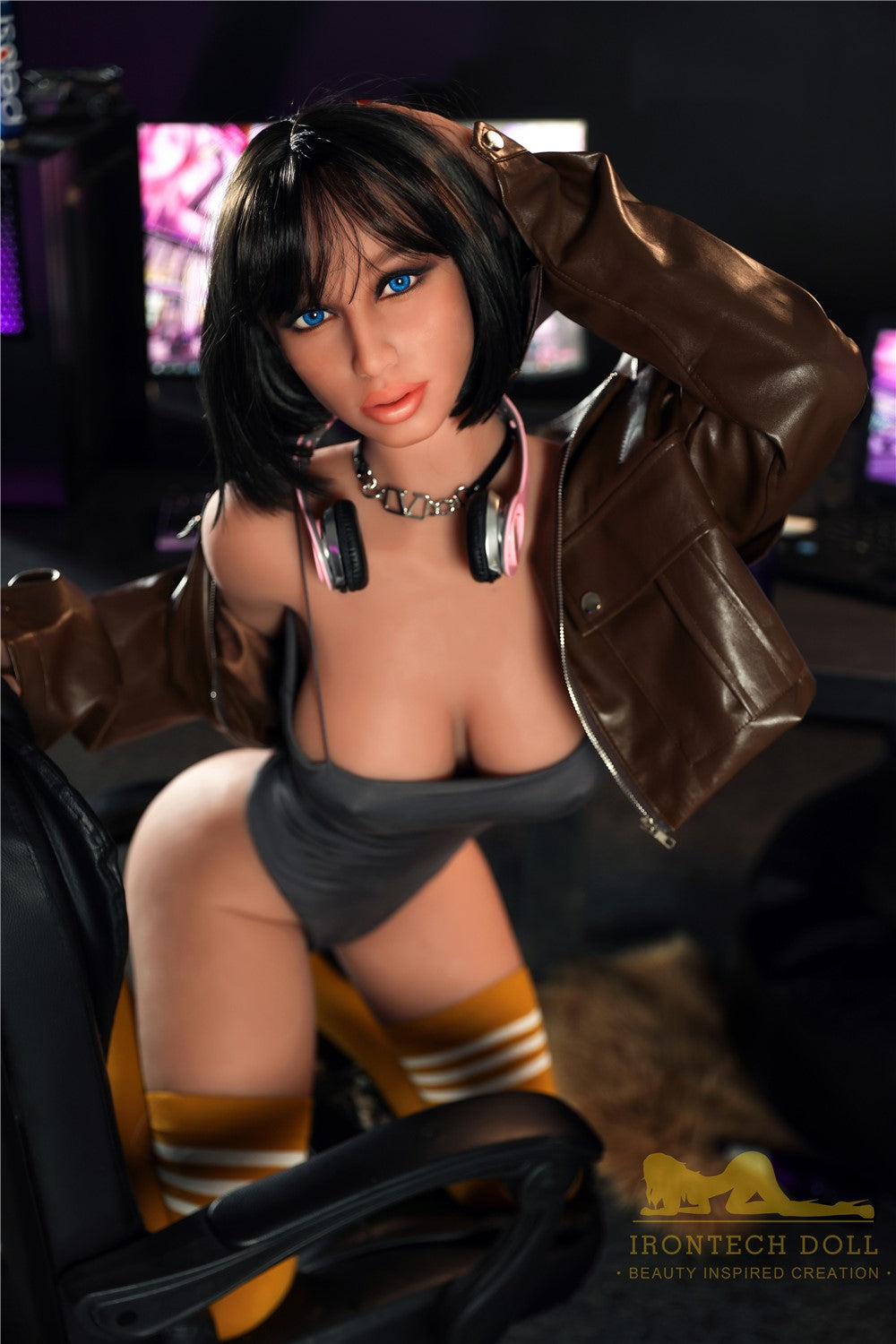 Boneca sexual de Zara (Irontech Doll 167cm F-cop #103 TPE)