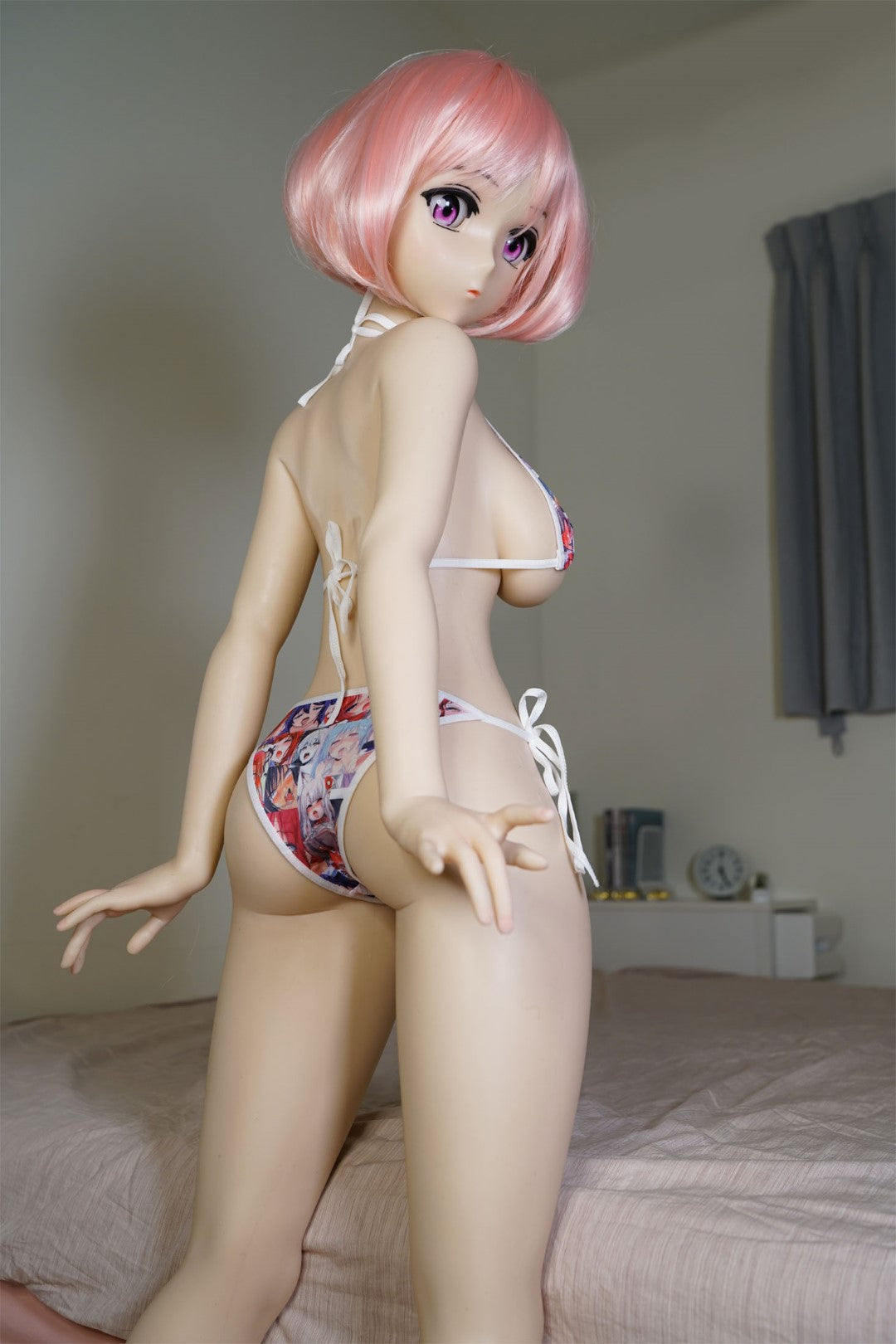 Mobile phone Sex doll (Irokebijin 140cm E-cup silicone)