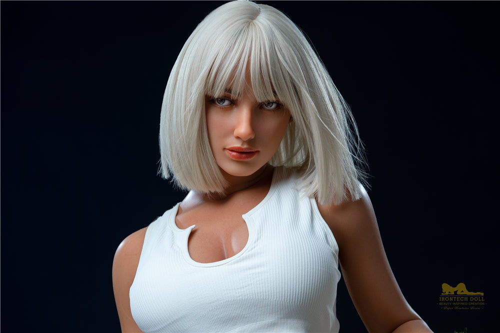 Boneca Sexual Steffi (Irontech Doll Copo E 164cm S17 Silicone)