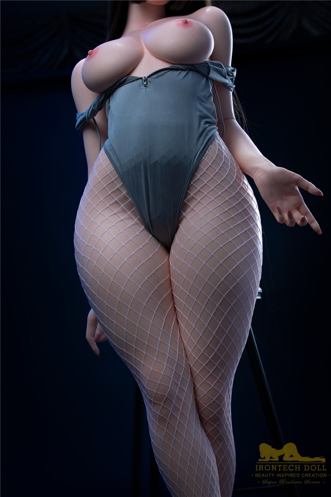 Boneca Sexual Yu (Irontech Doll Copo E 164cm S16 Silicone)