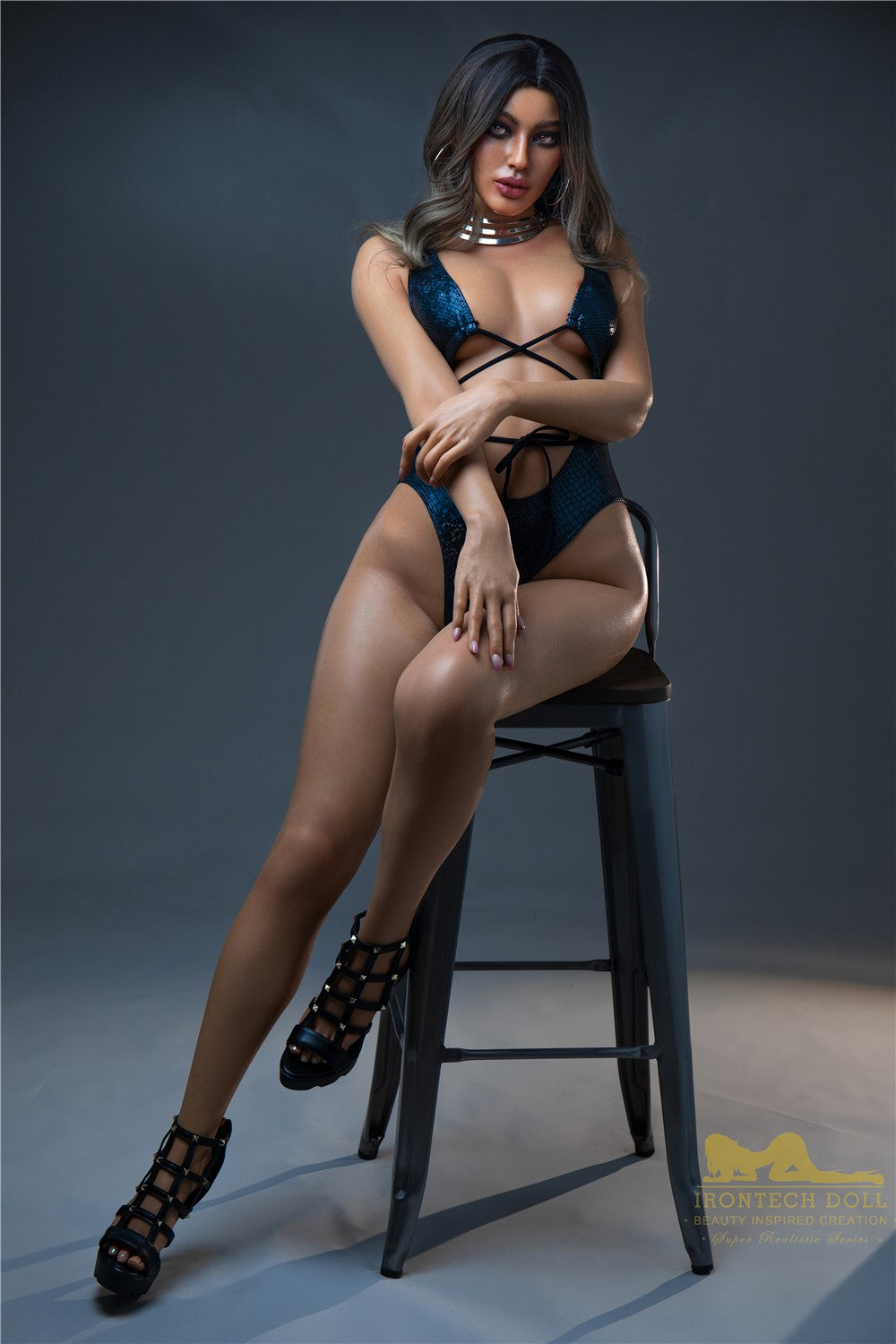 Boneca sexual Malika (Irontech Doll Copo B 166cm S28 Silicone)