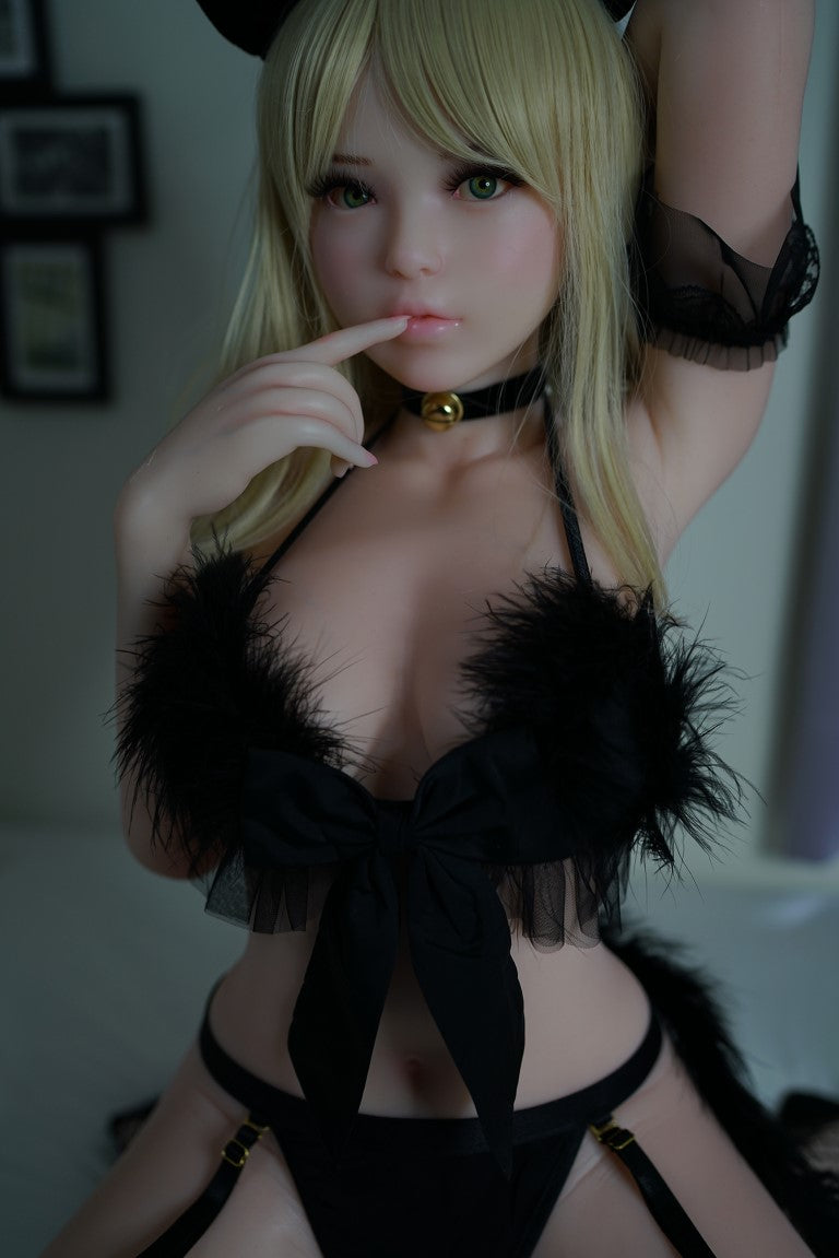 Phoebe Sex doll (Piper Doll 140cm f-cup silicone)